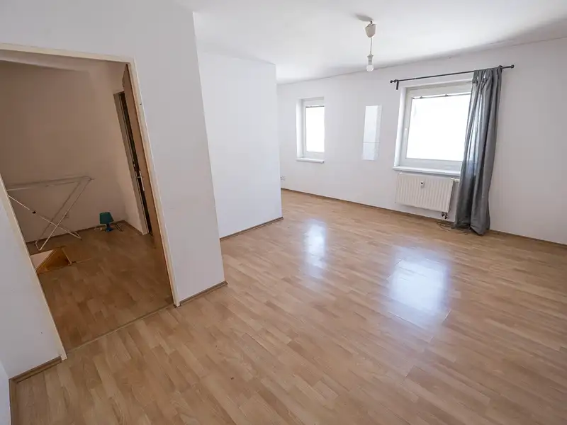 Prodej bytu 2+1 81 m², Praha – náhled fotky 3