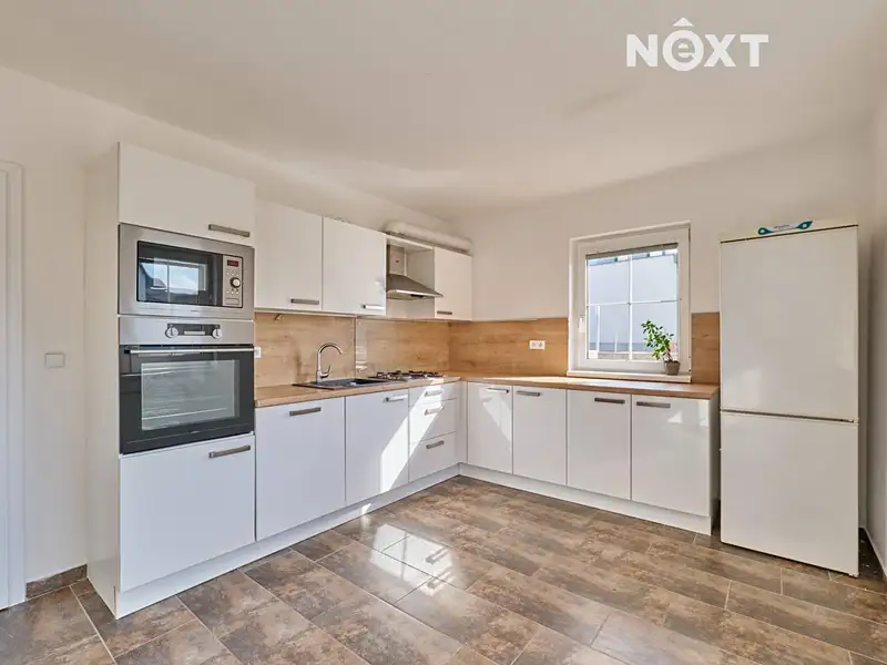 Prodej rodinného domu 180 m², pozemek 882 m², Býšť – náhled fotky 1