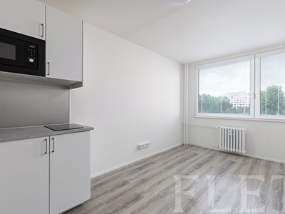 Pronájem bytu 1+kk 23 m²