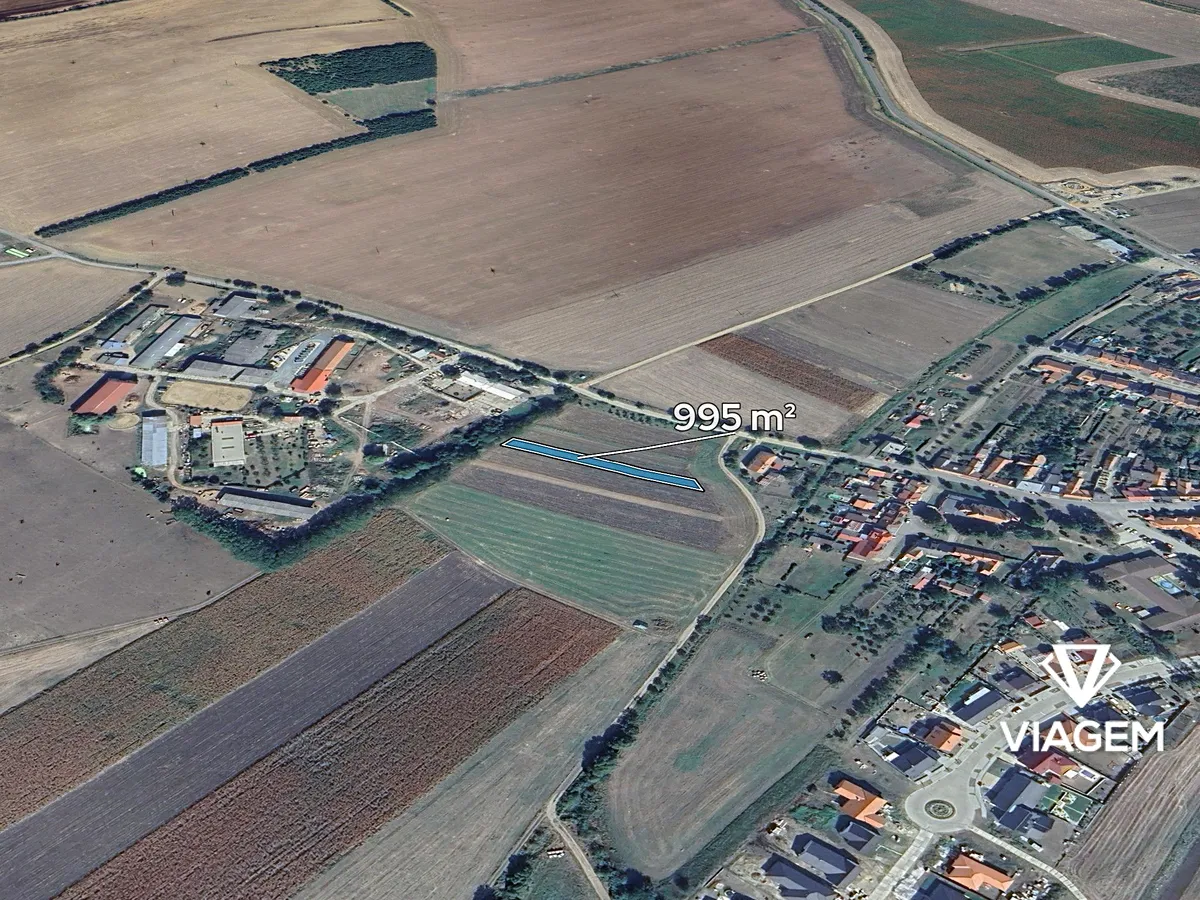 Prodej pole 995 m²