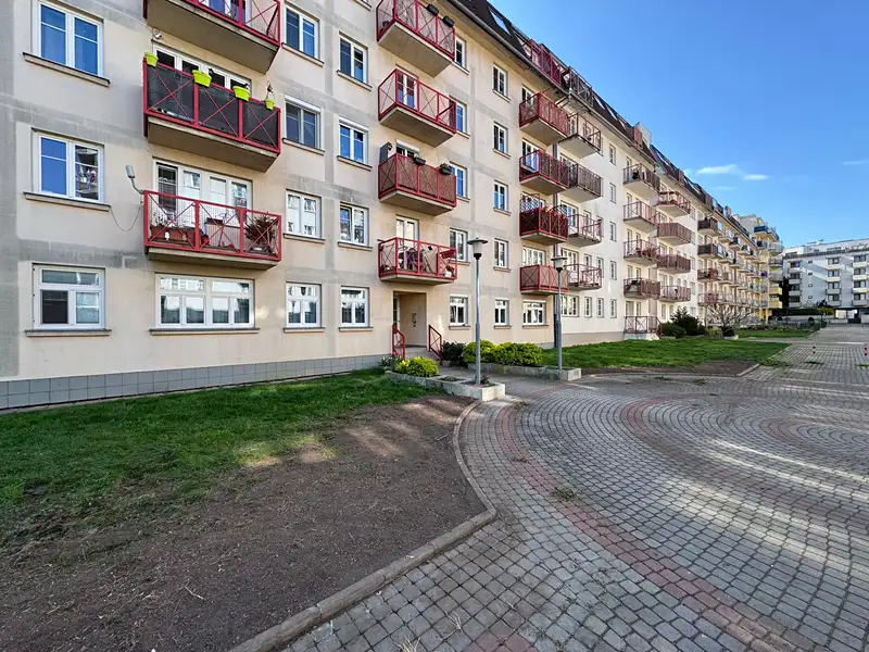 Prodej bytu 3+kk 58 m², Praha – náhled fotky 1