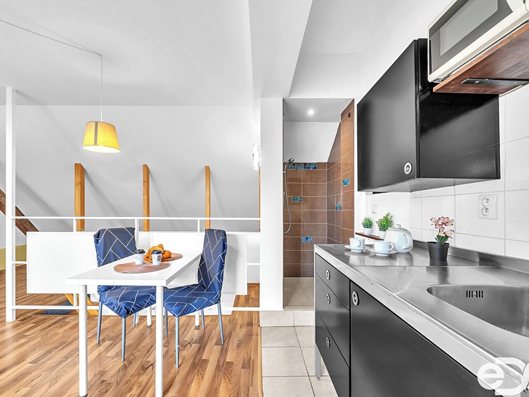 Комерційне приміщення на продаж, 220 м² (15 з 42)