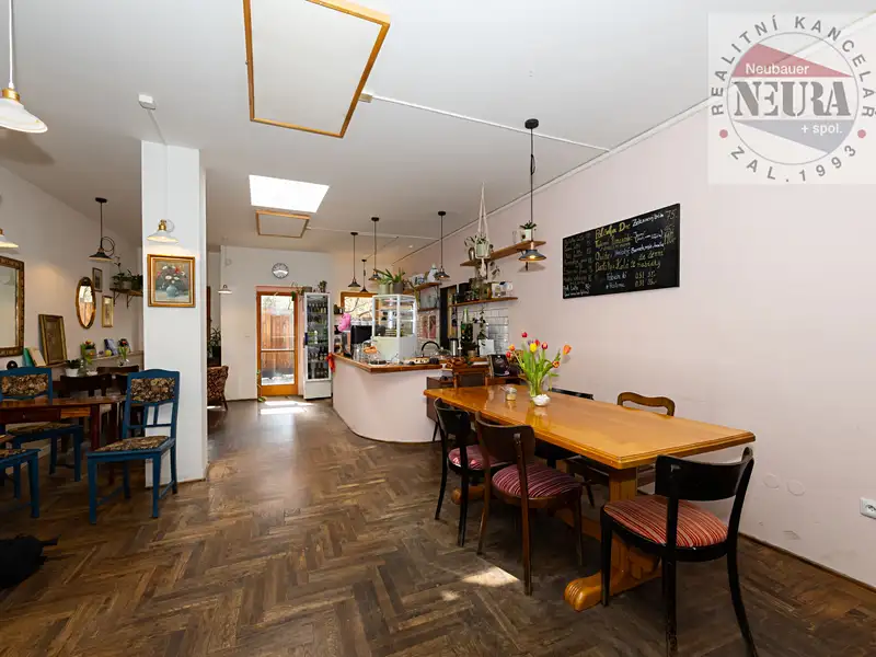 Prodej rodinného domu 451 m², pozemek 877 m², Dobříš – náhled fotky 3