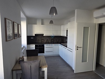 Pronájem bytu 2+kk 61 m²