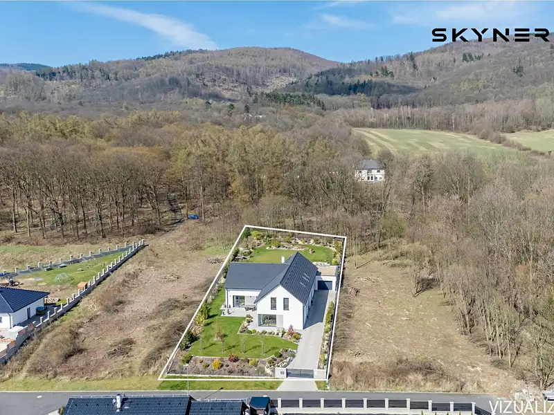 Prodej stavebního pozemku 2393 m², Přestanov – náhled fotky 2