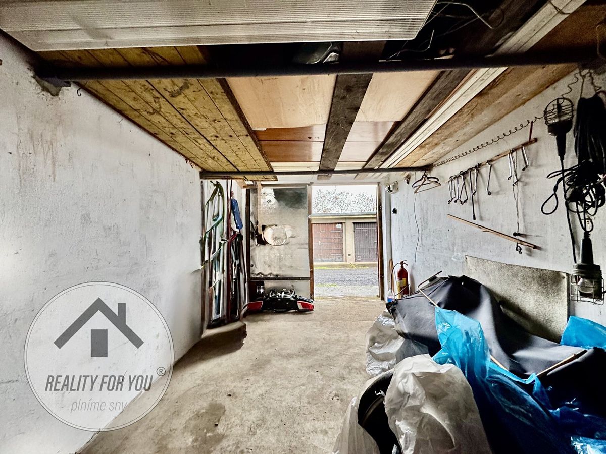 Prodej garáže 16 m² – fotografie 3