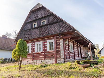 Prodej rodinného domu 142 m², pozemek 2177 m²