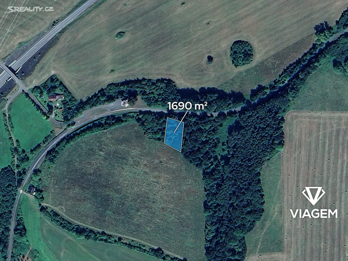 Prodej podílu 2/7 pole 482 m² – pohled 2