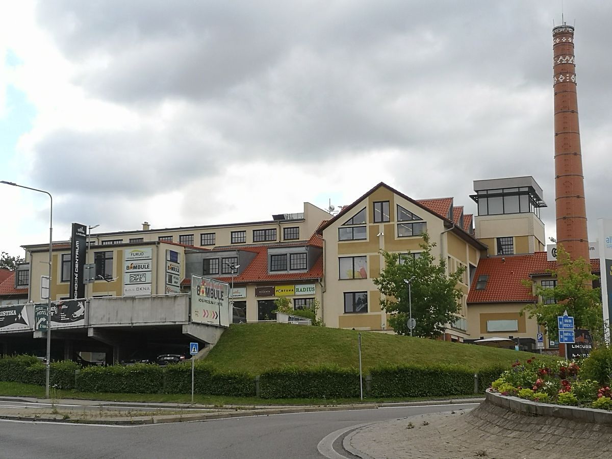 Pronájem obchodního prostoru 34 m² – fotografie 4