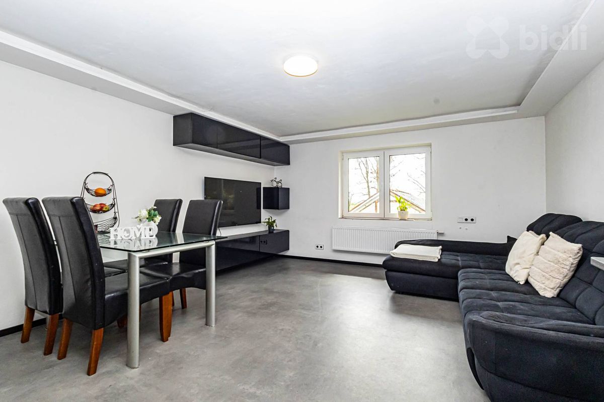 Prodej rodinného domu 104 m², pozemek 548 m² – fotografie 2