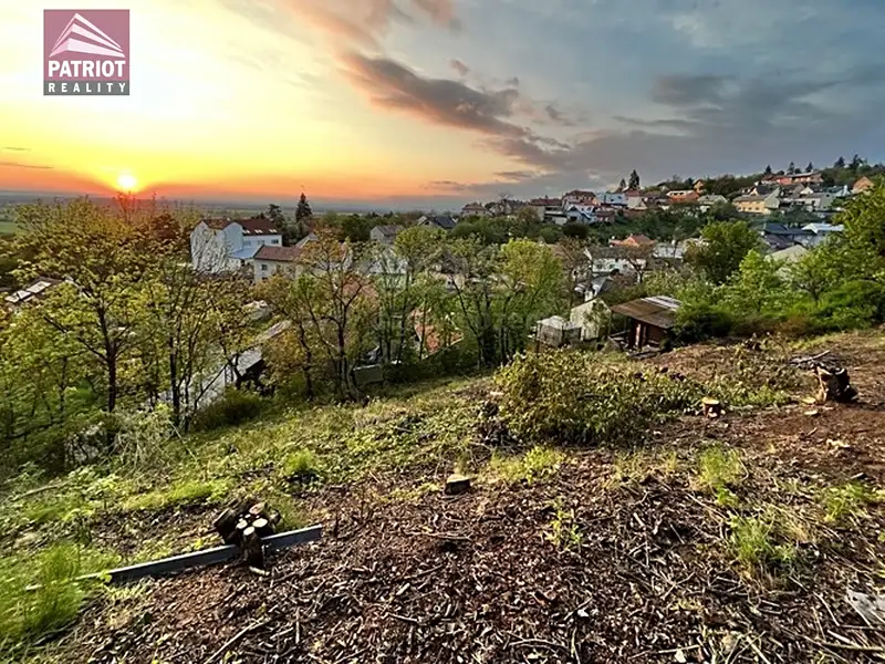 Prodej stavebního pozemku 1484 m², Olomouc – náhled fotky 1
