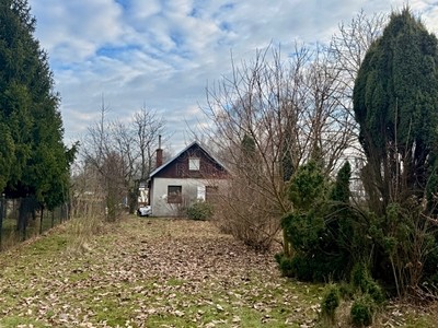 Prodej  stavebního pozemku 1 196 m²