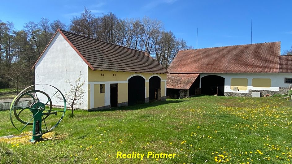 Prodej zemědělské usedlosti 100 m², pozemek 4636 m² – fotografie 3
