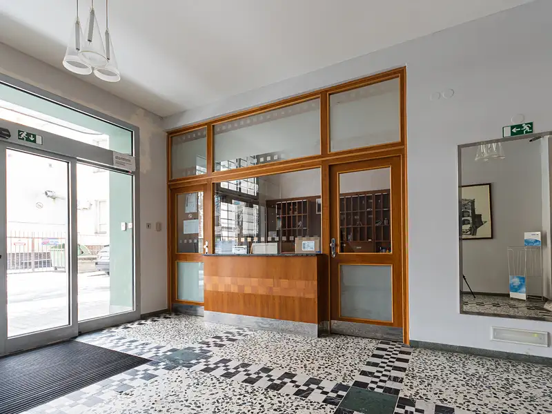 Pronájem kanceláře 77 m², Ostrava – náhled fotky 2