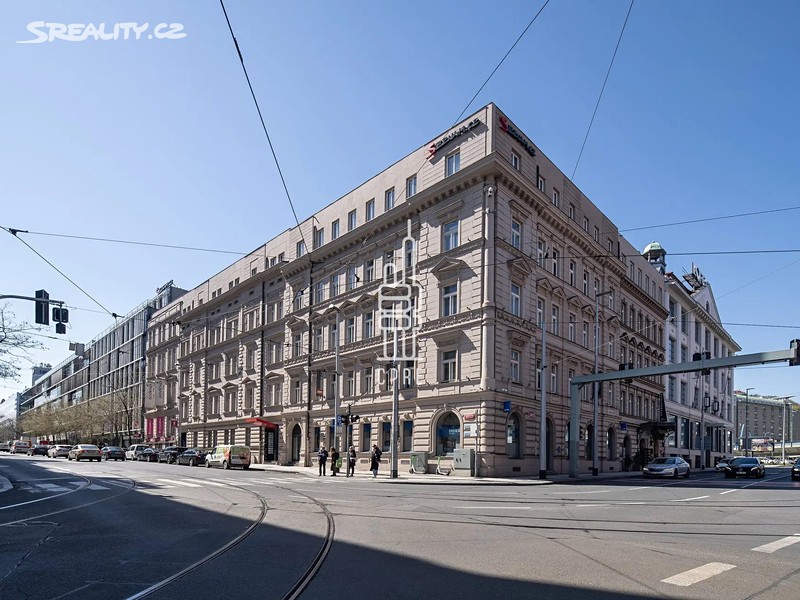 Pronájem kanceláře 122 m², Praha