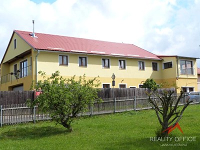 Pronájem bytu 1+1 56 m²