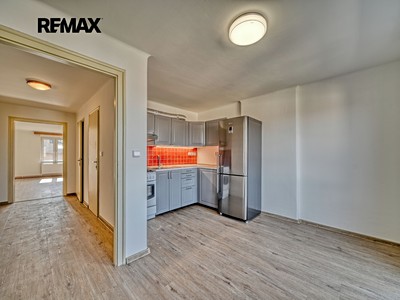 Pronájem bytu 1+1 43 m²