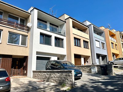 Pronájem bytu 1+kk 30 m²