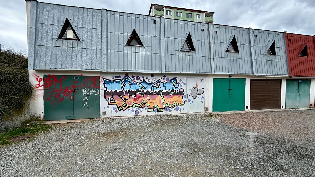 Prodej garáže 30 m²