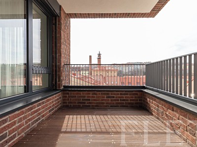 Pronájem bytu 2+kk 66 m²