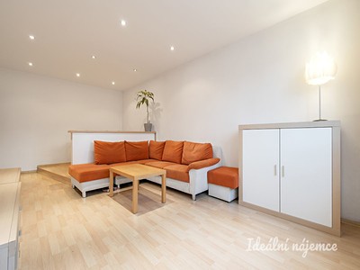 Pronájem bytu 3+1 72 m²