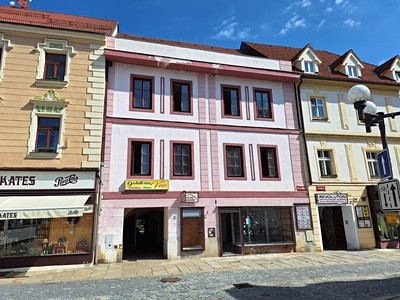 Prodej specifického typu nemovitosti 797 m²