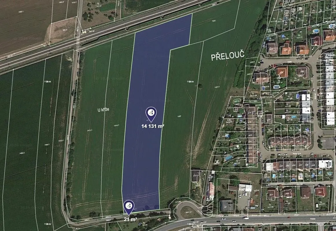Prodej podílu 1/5 pole 2830 m²