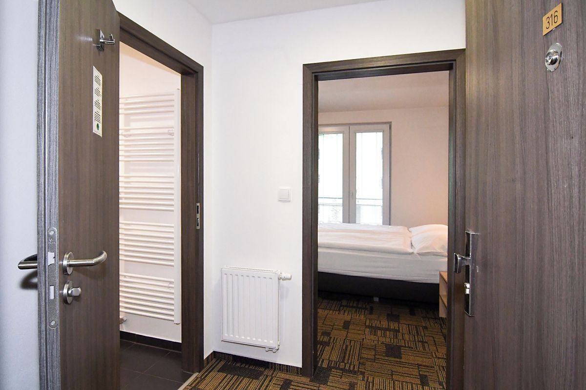 Pronájem bytu 1+kk 35 m² – fotografie 4