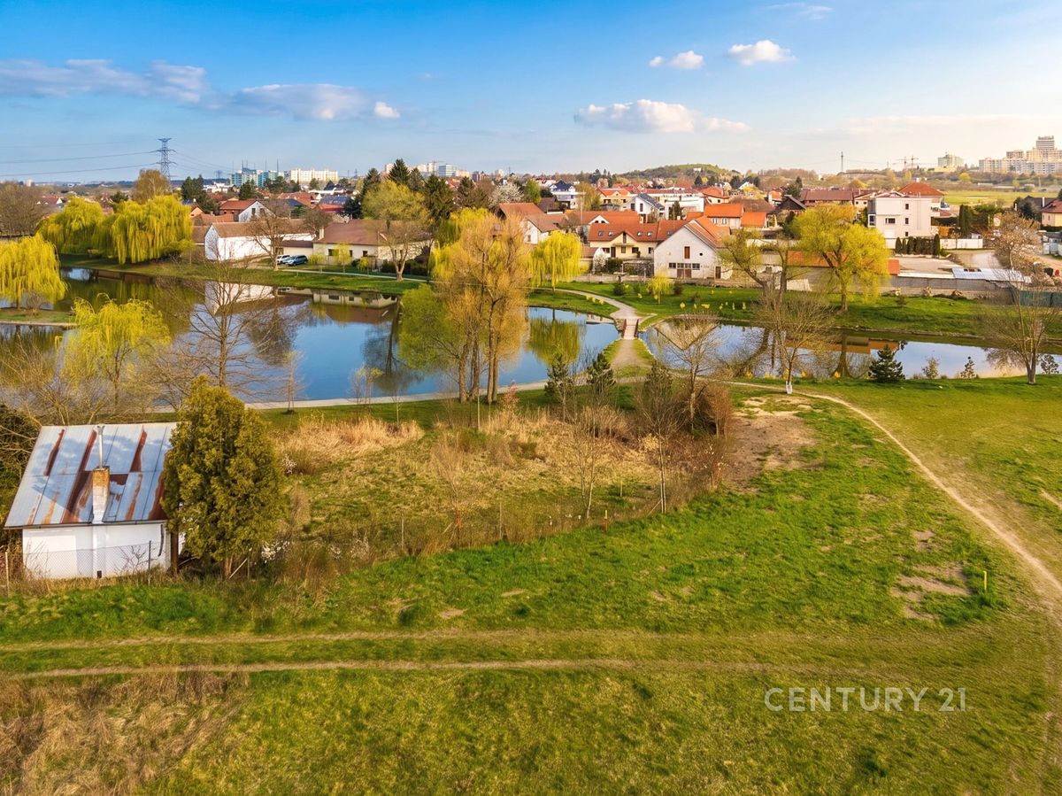 Prodej stavebního pozemku 608 m²