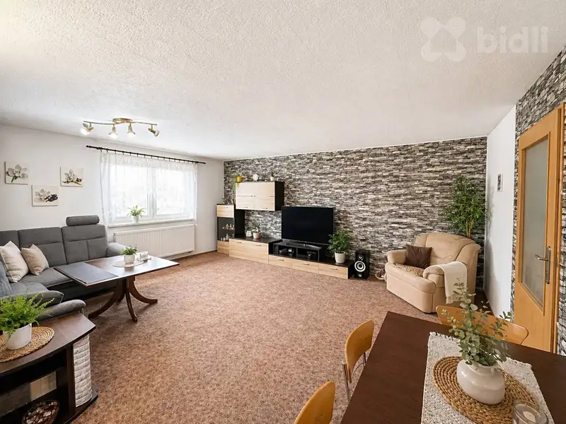 Prodej rodinného domu 180 m², pozemek 332 m², Borovany – náhled fotky 3