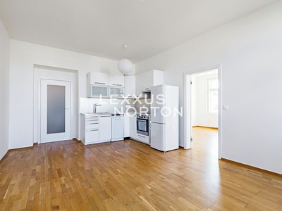 Pronájem bytu 2+kk 61 m²