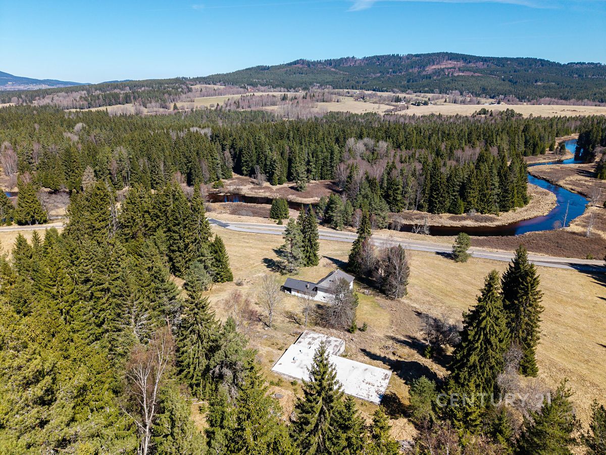 Prodej stavebního pozemku 10137 m²