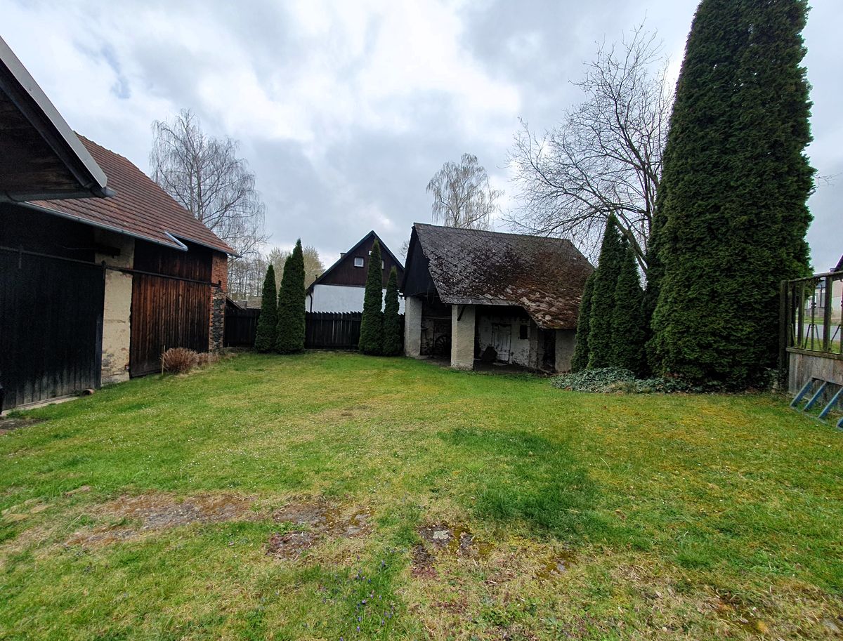 Prodej rodinného domu 65 m², pozemek 566 m² – fotografie 2