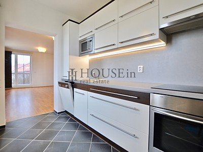 Pronájem bytu 2+1 57 m²