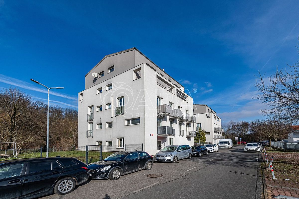 Prodej bytu 1+kk 39 m² – fotografie 2