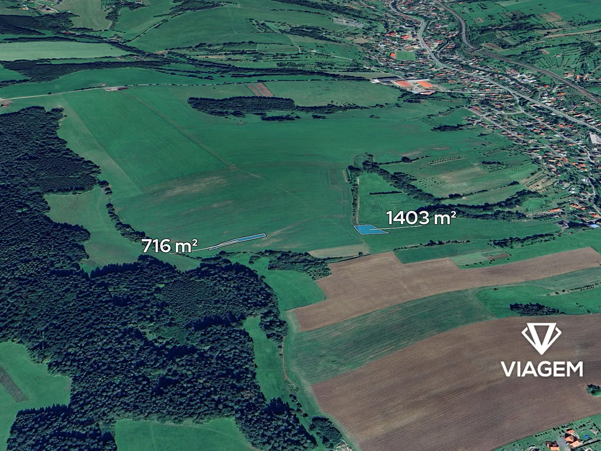 Prodej podílu 1/3 pole 706 m²