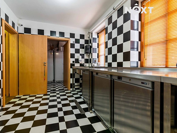 Prodej komerčního prostoru, 538 m² (29 z 30)