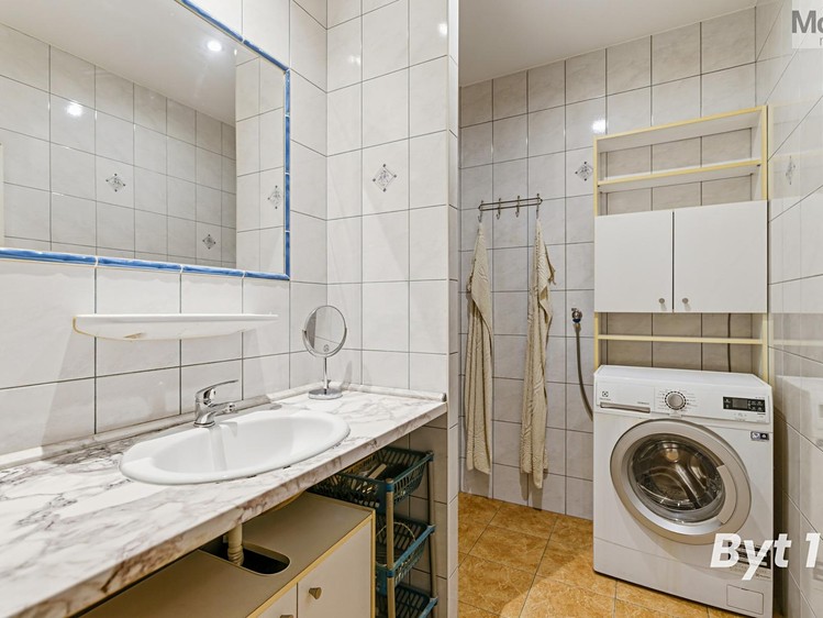 Haus zum Kauf, 330 m² (12 von 42)