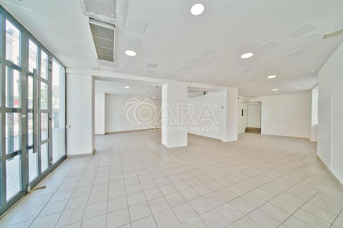 Prodej činžovního domu 425 m² – fotografie 3