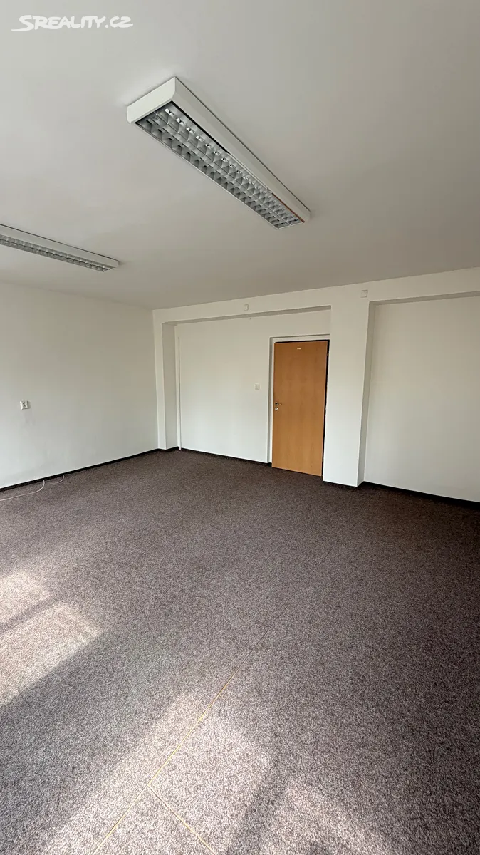 Pronájem kanceláře 27 m², Pardubice