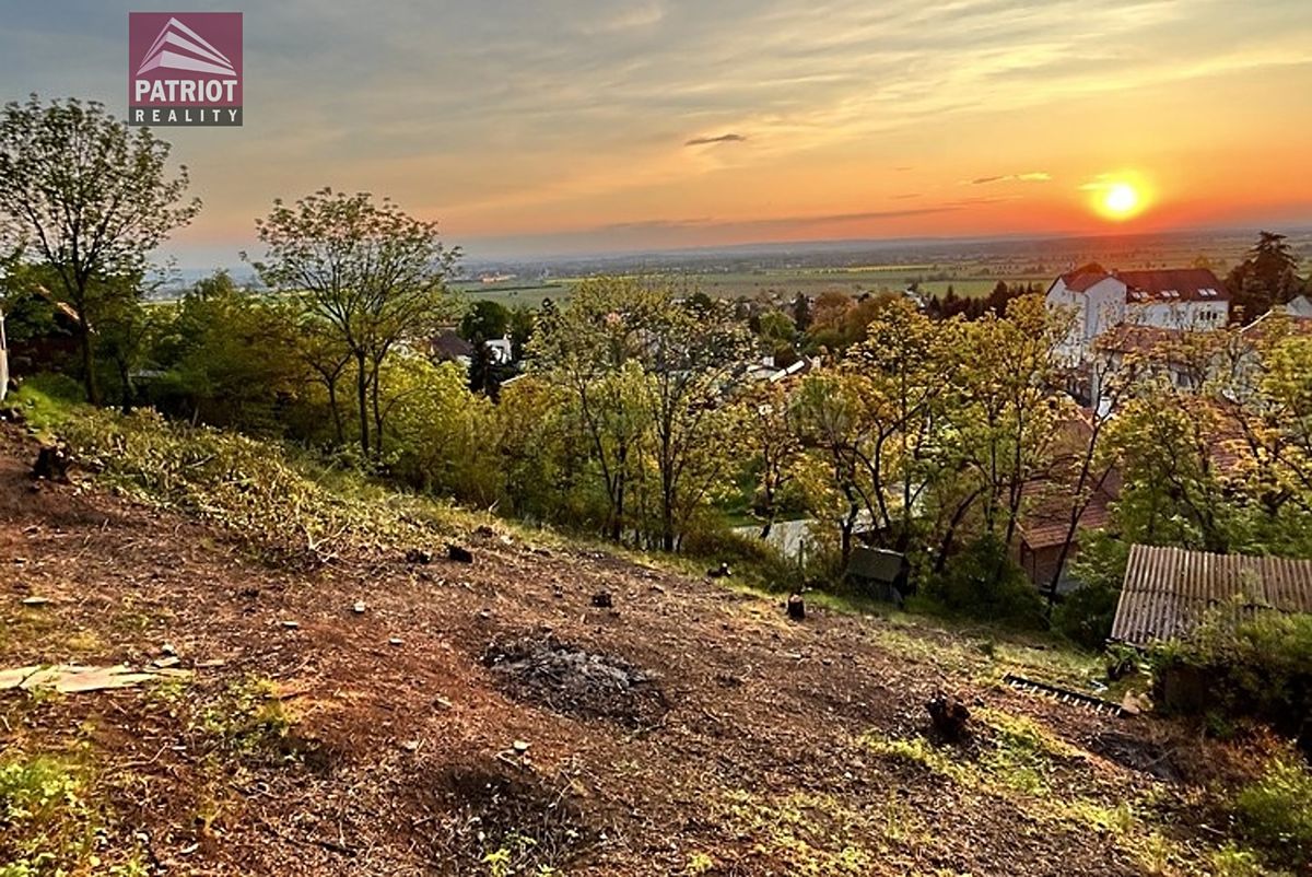 Prodej stavebního pozemku 1484 m² – fotografie 2