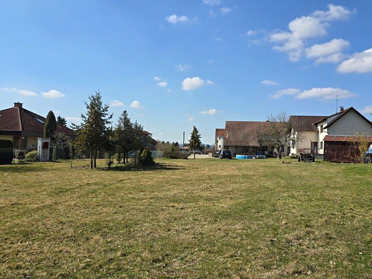 Grundstück zum Kauf, 900 m² (6 von 15)