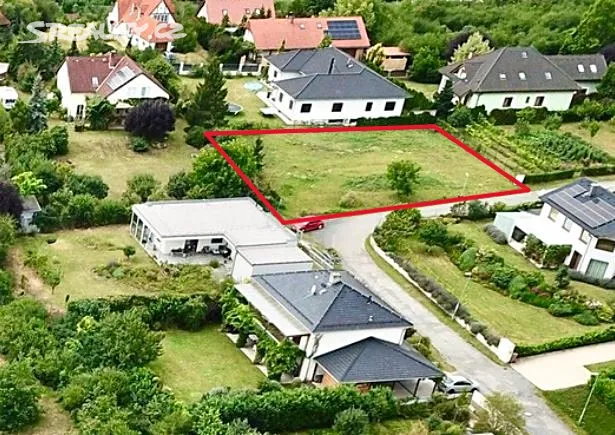 Prodej stavebního pozemku 1026 m², Statenice