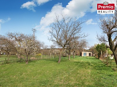 Prodej  zahrady 1 952 m²