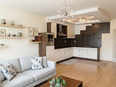 Pronájem bytu 3+kk 80 m²