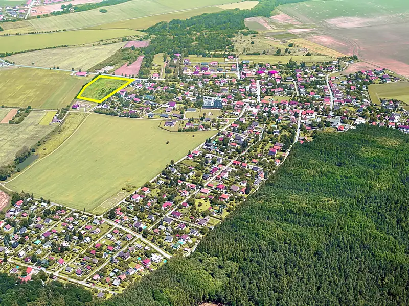 Prodej stavebního pozemku 464 m², Jirny – náhled fotky 1