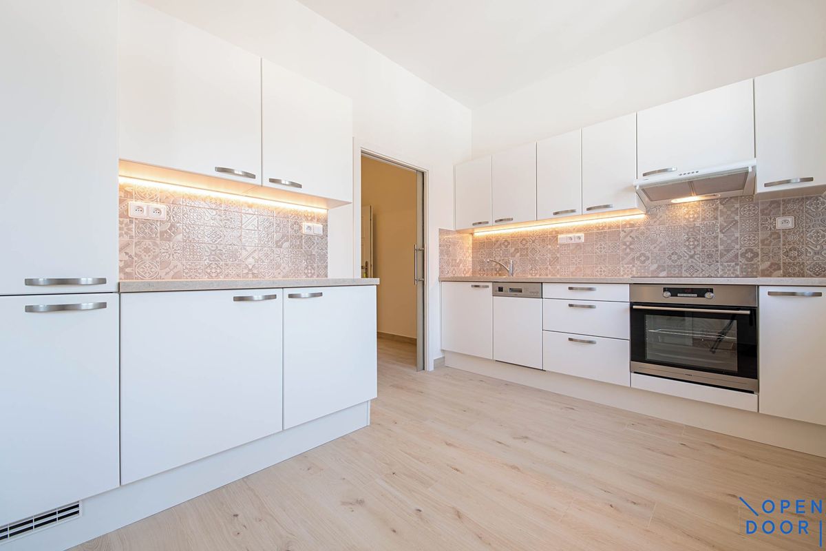 Pronájem bytu 1+1 34 m²