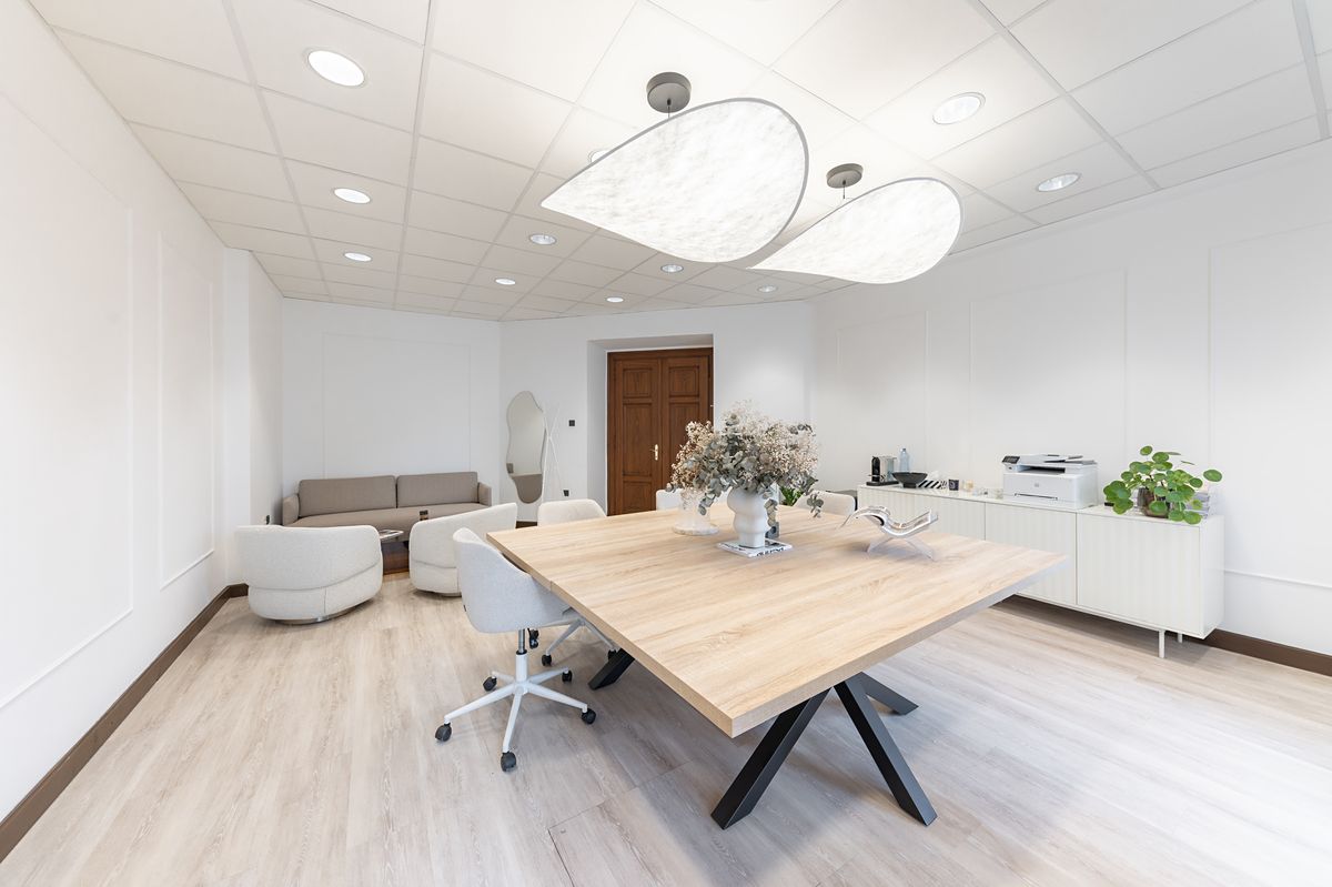 Pronájem kanceláře 50 m² – fotografie 3