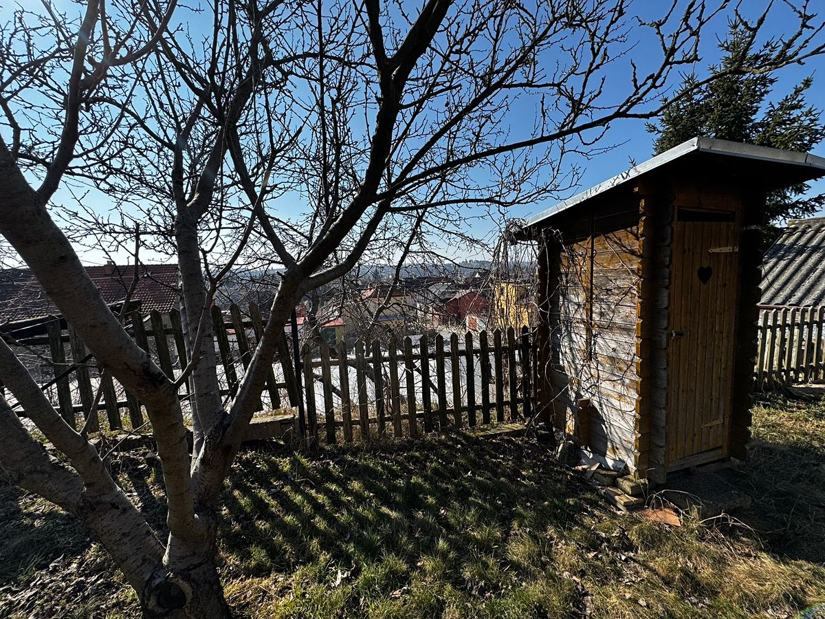 Pronájem zahrady 640 m² – fotografie 4