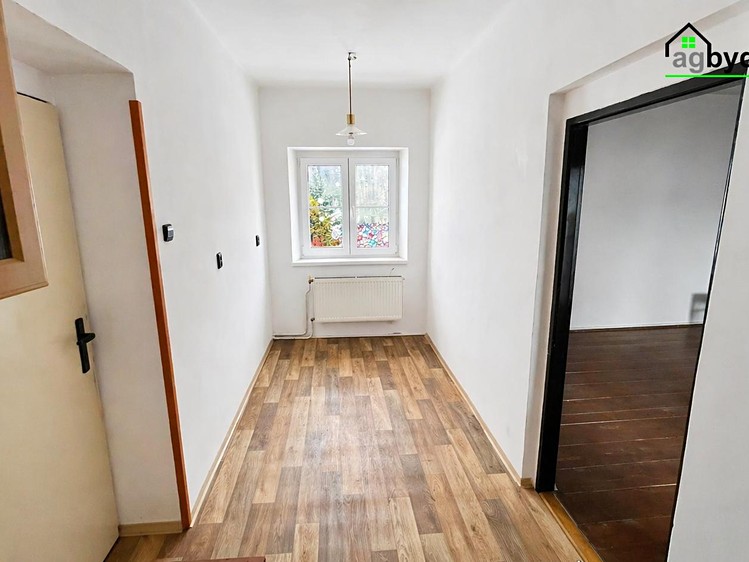 Prodej komerčního prostoru, 318 m² (24 z 30)